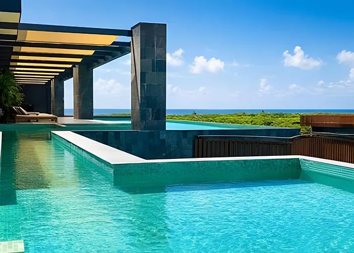 Jungle Guardian - Rooftop Pool & Club Holiday home *