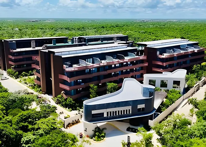 Jungle Guardian - Rooftop Pool & Club * Tulum