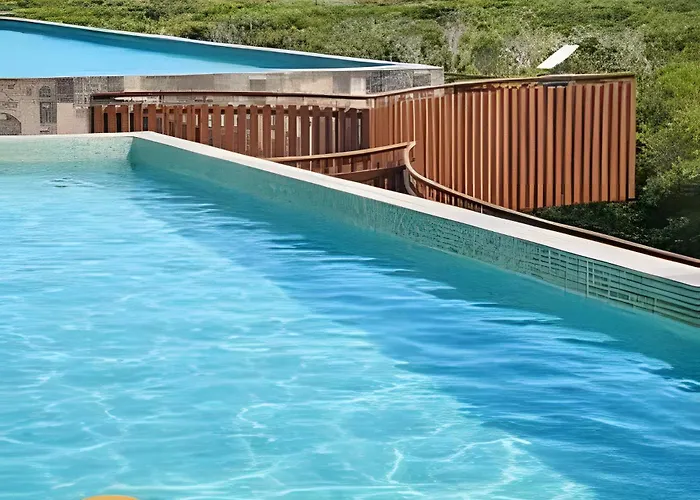 Jungle Guardian - Rooftop Pool & Club Tulum